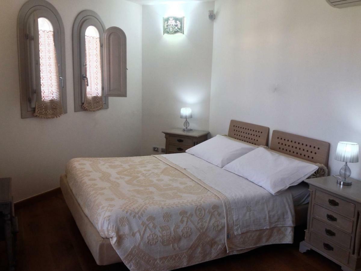 Anno Domini Bed & Breakfast Олбия Екстериор снимка