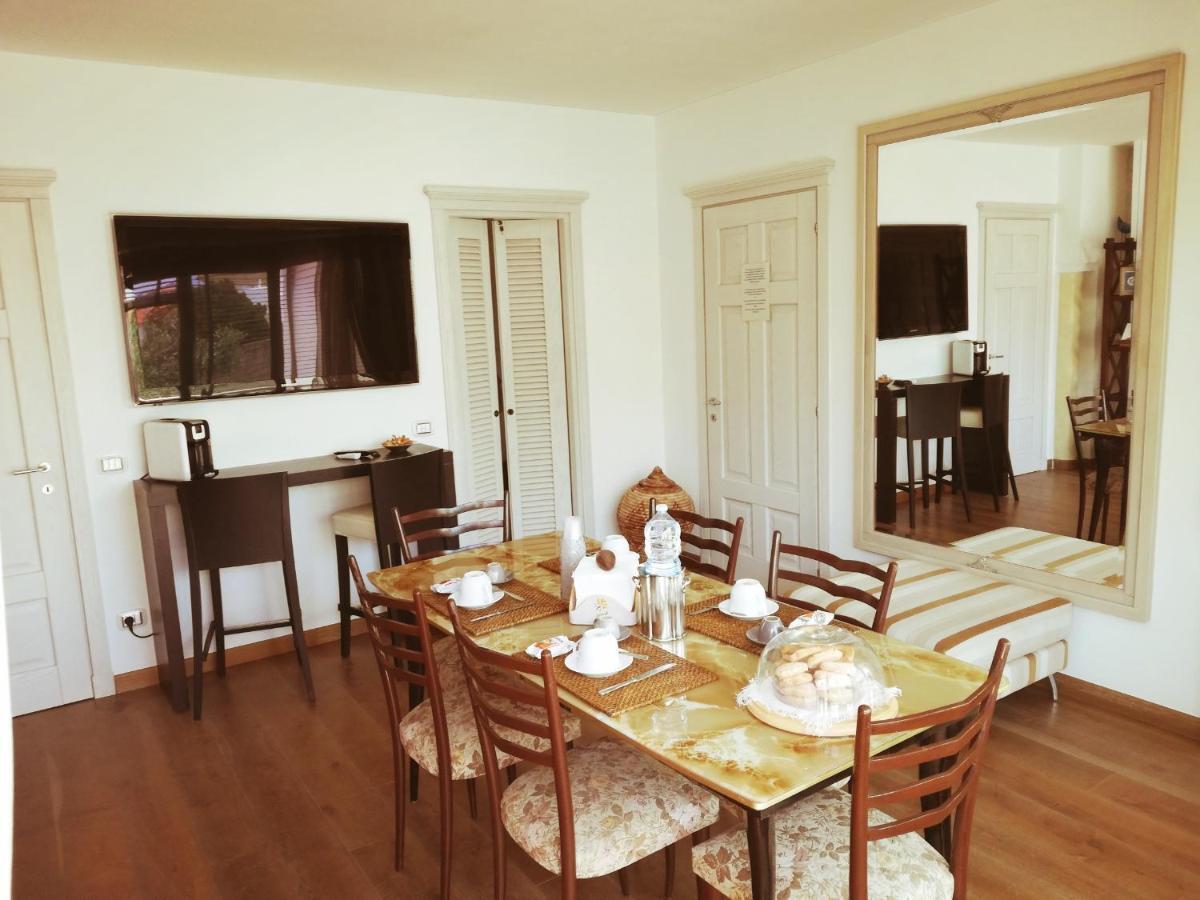 Anno Domini Bed & Breakfast Олбия Екстериор снимка